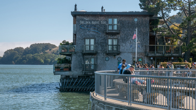 Exterior of The Inn Above Tide from the oceanside walkway.