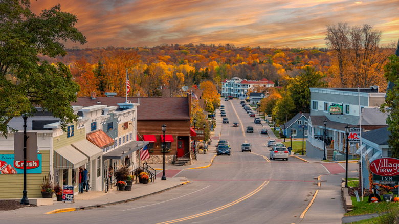 Sister Bay downtown during the daytime in autumn.