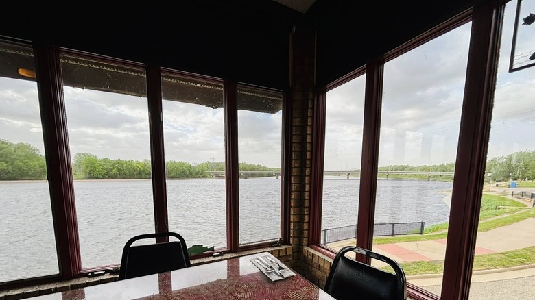 Interior of Kingfisher Restaurant in Durand