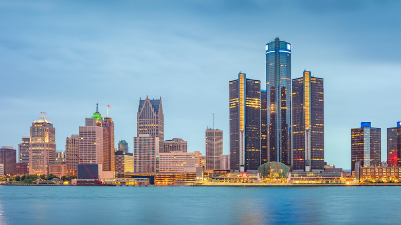 Skyline view of Detroit