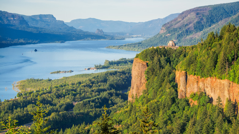 Dramatic scenery in Oregon, with mountains, cliffs, forests, and lakes