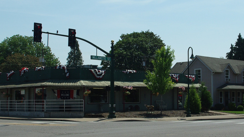 Antique store on corner of street in Coburg, Oregon