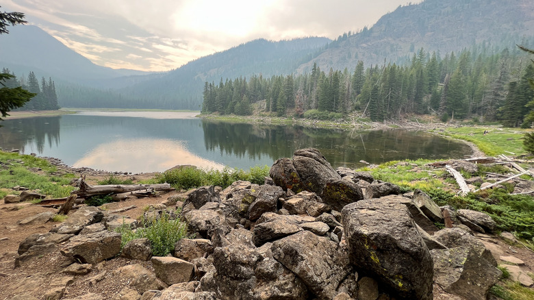 Smokey skies in the Strawberry Mountain Wilderness in Oregon