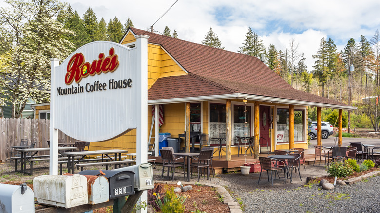 Rosie's Mountain Coffee House in Mill City, Oregon
