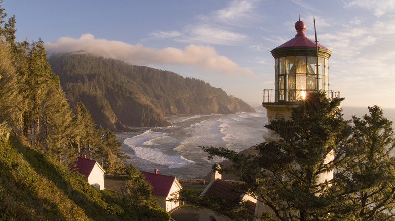 Heceta Head Lighthouse on the southern Oregon coast
