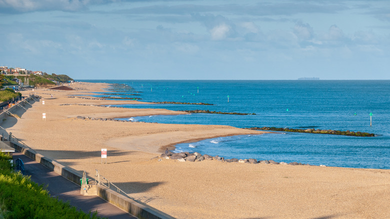 sandy beach, Clacton-on-Sea, Essex, England