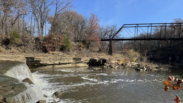 Elk Falls with view of Pratt Truss Bridge