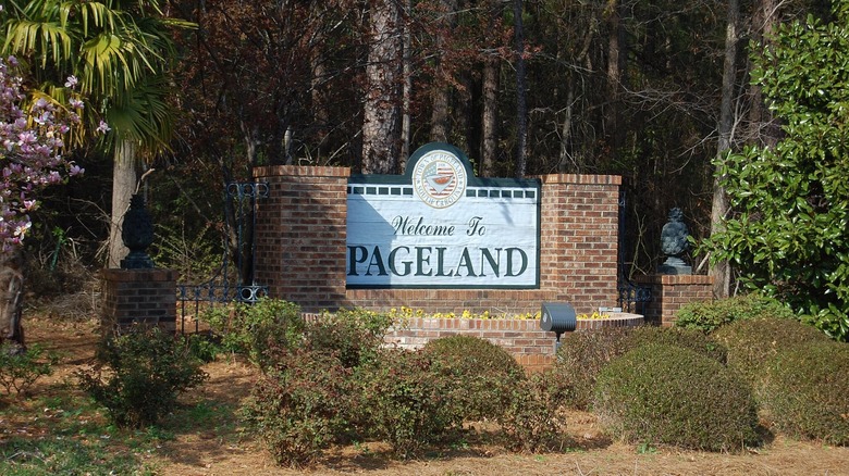 Pageland welcome sign, South Carolina