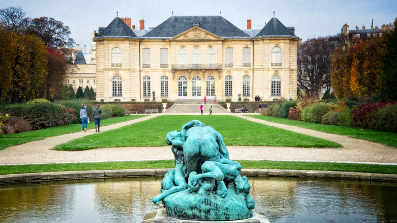Musée Rodin's Sculpture Garden in Paris