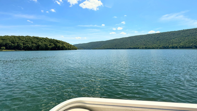 A sunny day on Raystown Lake as viewed from the back of a boat