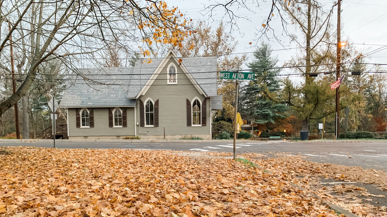 A street in downtown Yardley, Pennsylvania with fall foliage