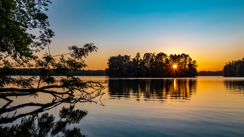 Sunset over Pymatuning Lake in Northwestern Pennsylvania's Pymatuning State Park