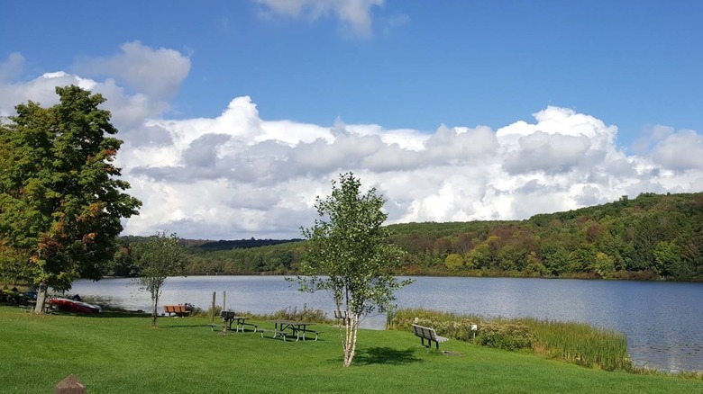 Landscape view of Frances Slocum State Park.