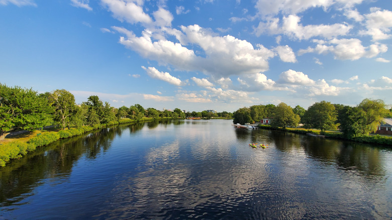View of the waters at Whipple Dam State Park