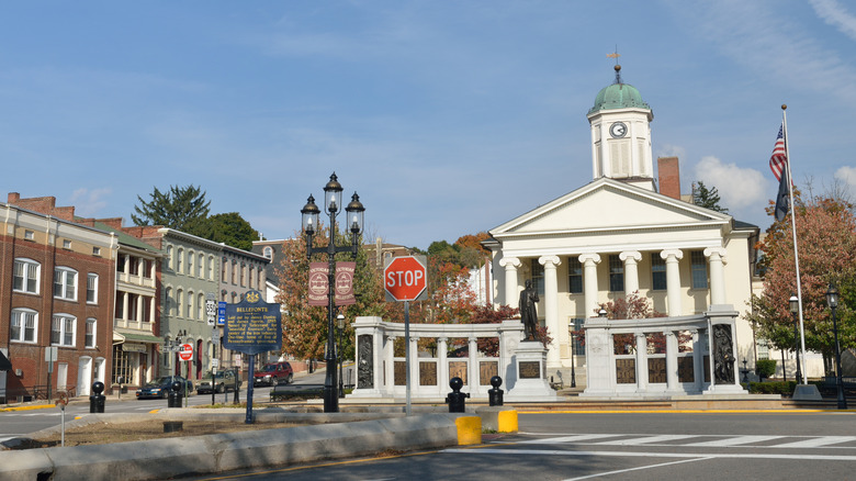 Street view of Bellefonte with the historic Court House on the right