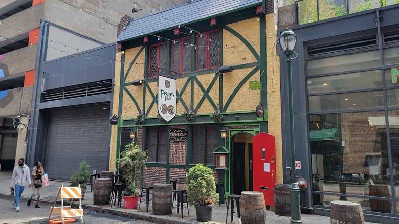 The exterior of Fergie's pub in Philadelphia, Pennsylvania