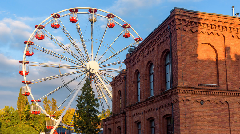 Ferris wheel in Manufaktura in Łódź, Poland