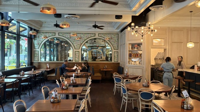 Interior of Screen Door in Portland's Pearl District