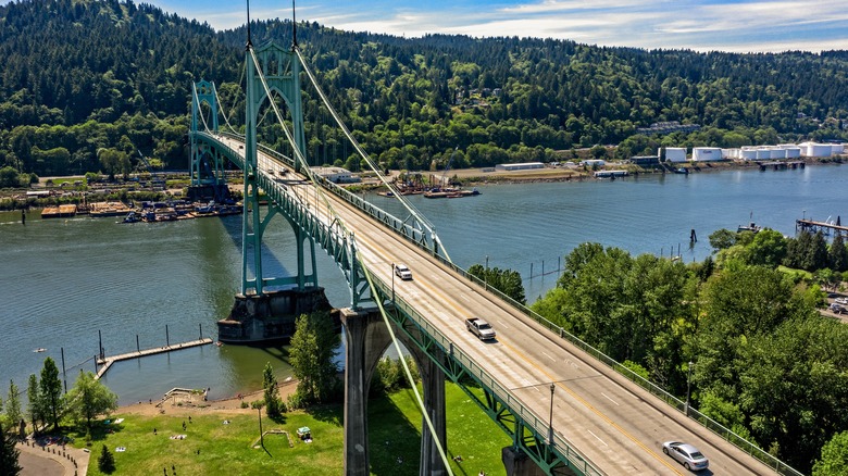 The iconic St. Johns Bridge crossing the Willamette River in North Portland