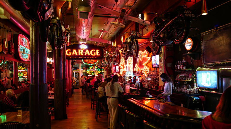 Kelly's Olympian dive bar in Portland, Oregon