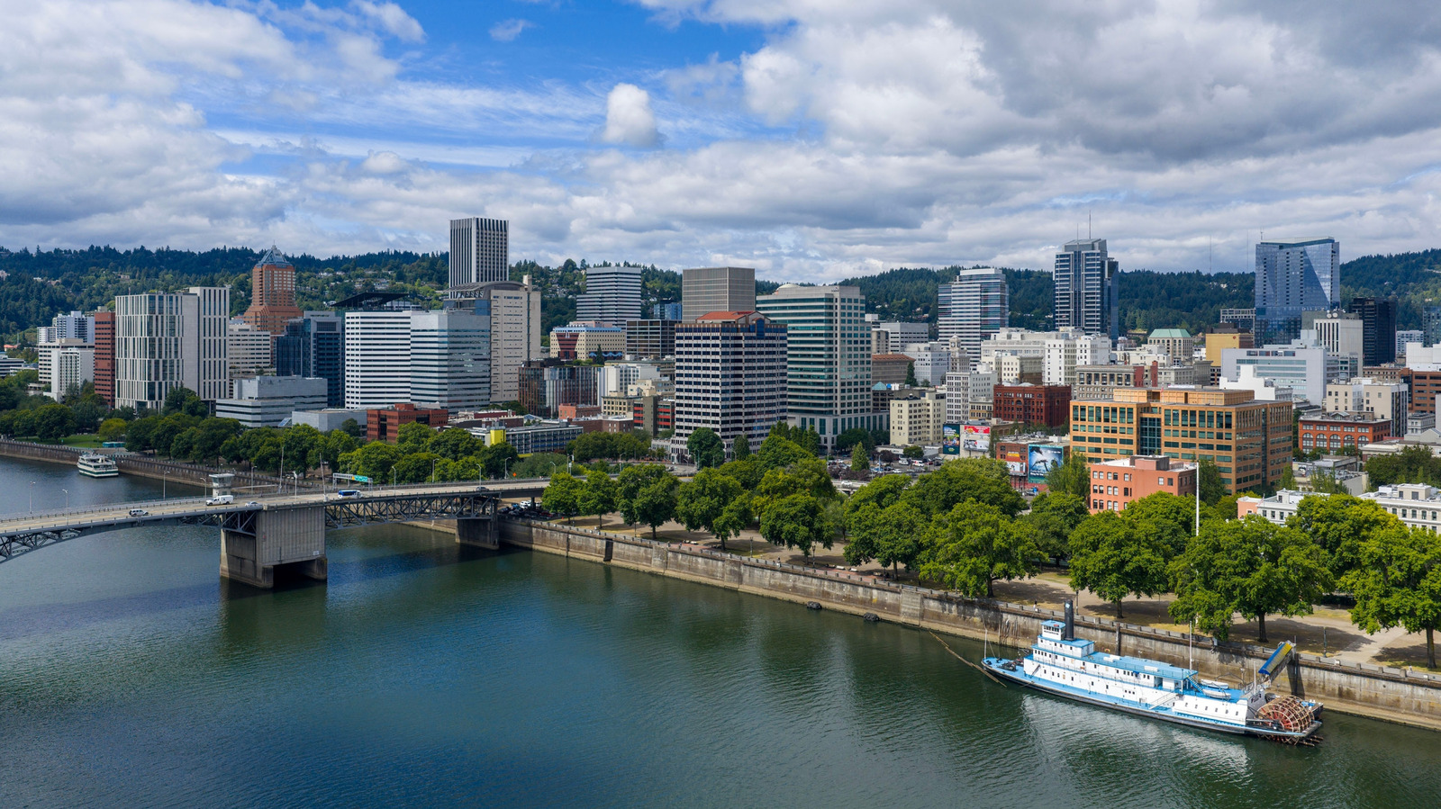 Portland Largest Historic District Is A Walkable Neighborhood Near Downtown With Jaw - Dropping Homes