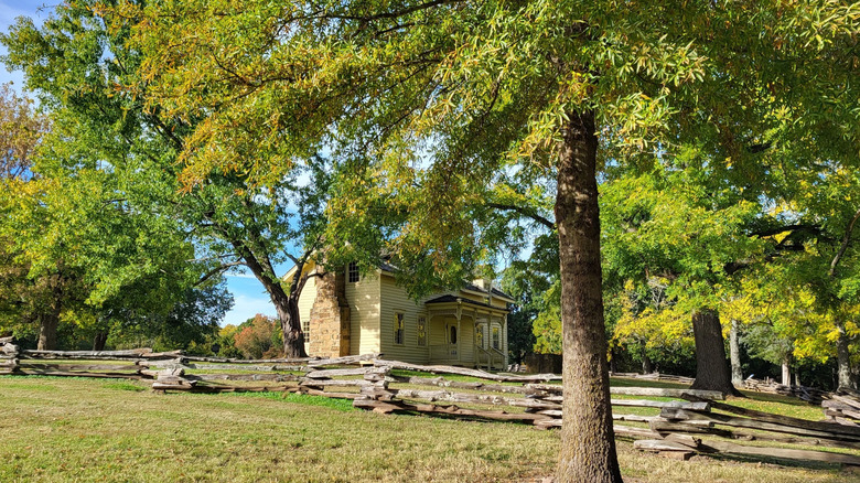 The Borden House surrounded by trees at Prairie Grove Battlefield State Park, Arkansas