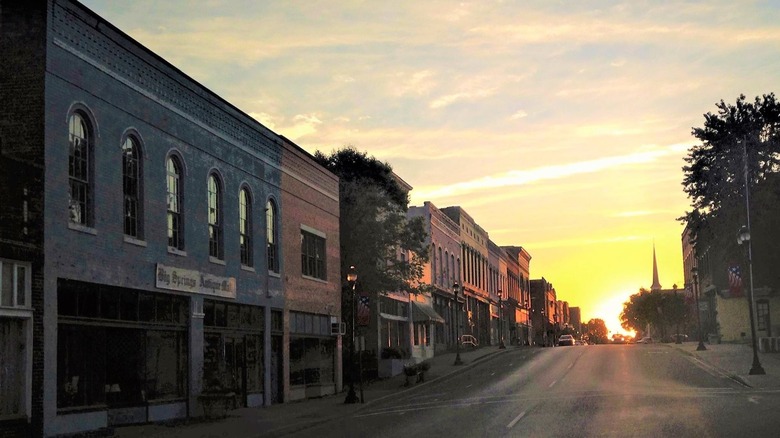 Stores lining the streets of downtown Princeton, Kentucky
