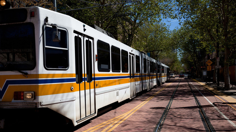 A cable car approaches the station in Sacramento, California