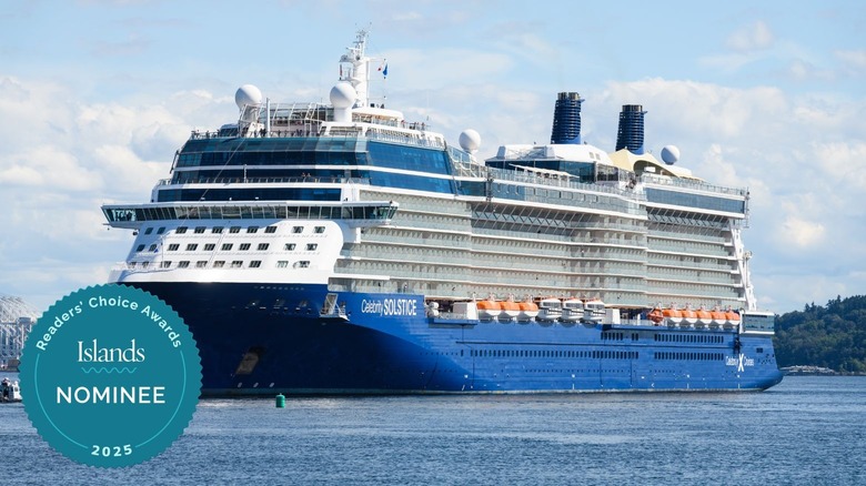 Celebrity Solstice, Celebrity Cruises at sea