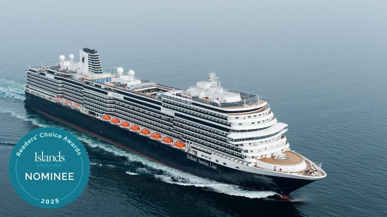 Koningsdam, Holland America Line at sea