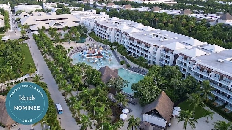 The pool and play area at the Ocean Riviera Paradise resort