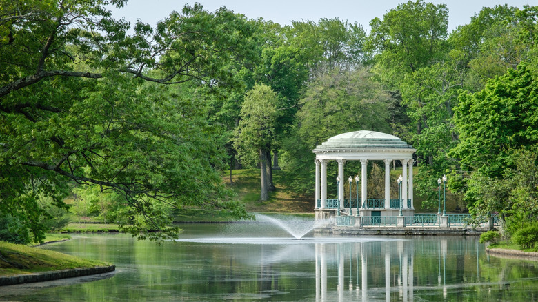 Roger Williams Park in Providence, Rhode Island has numerous lakes and scenic vistas