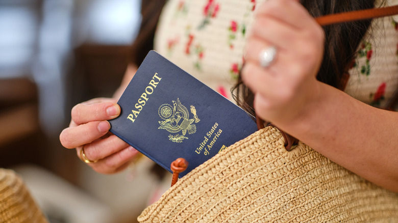 Person holding a U.S. passport