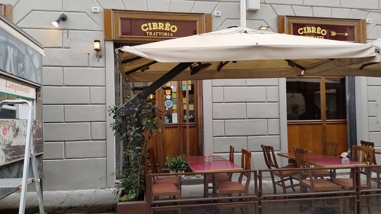Outside of Trattoria Cibrèo in Florence, Italy
