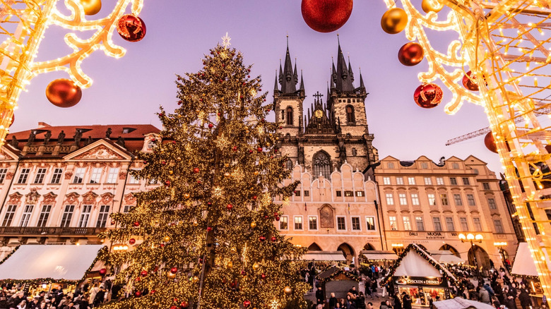 Christmas tree in Old Town Prague