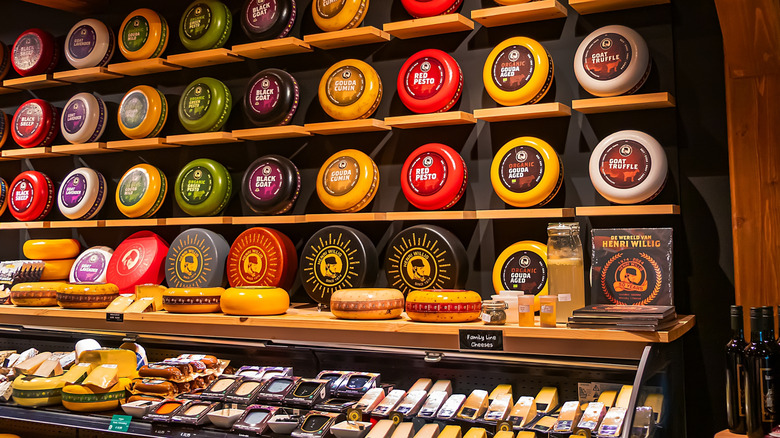 A cheese shop in Edam