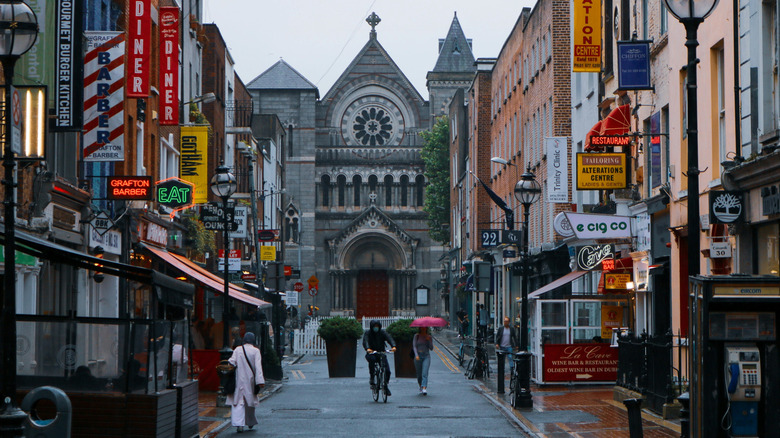A street in Ireland on a gloomy day