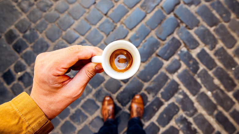 Espresso cup bird's-eye view