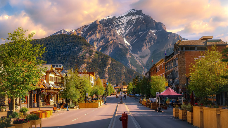 A sunrise over Banff Avenue facing Cascade Mountain
