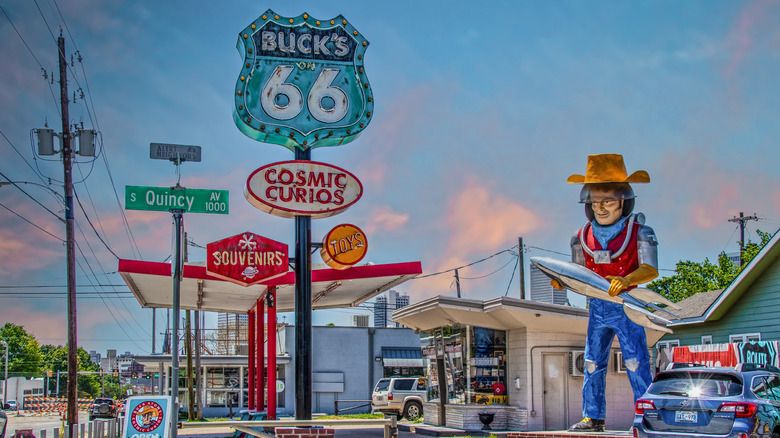 One of the famous "Muffler Men" in Route 66 in Tulsa, OK