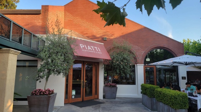 Piatti at Pavilions Shopping Center in Sacramento.