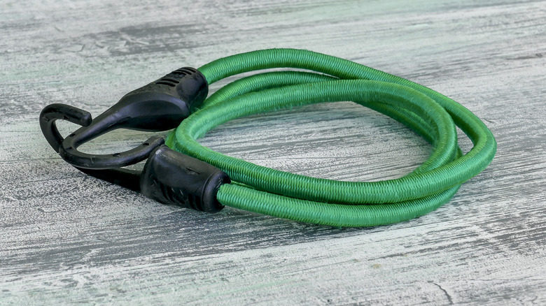 green bungee cord