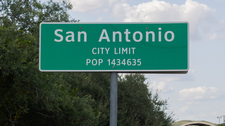 Street sign in San Antonio, Texas