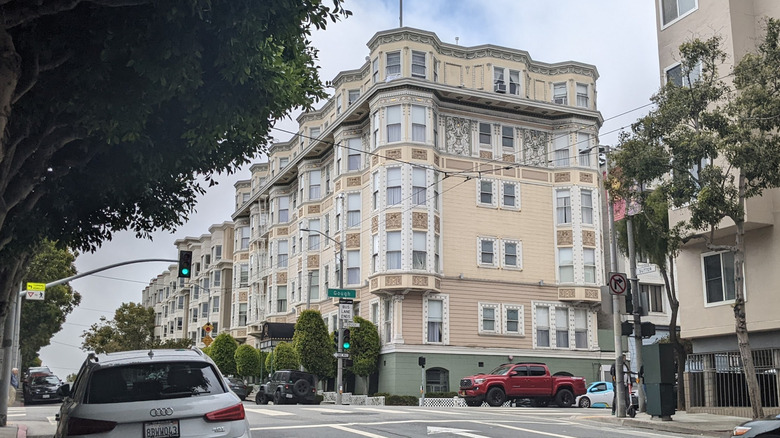 Exterior of the Hotel Majestic in San Francisco from street view
