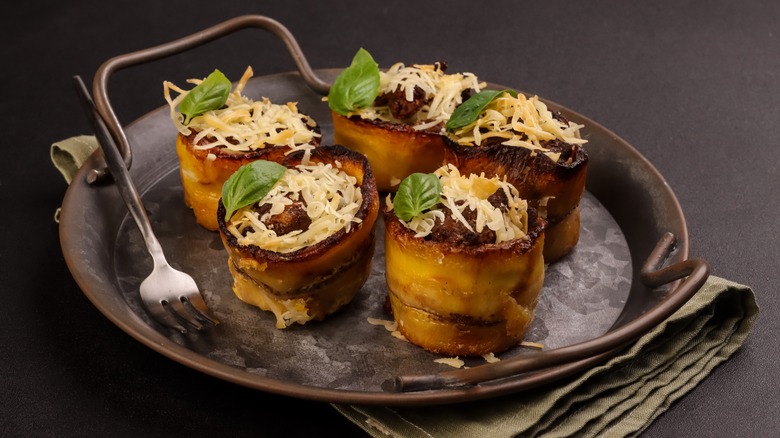 Piononos, local delicacy of Pinones