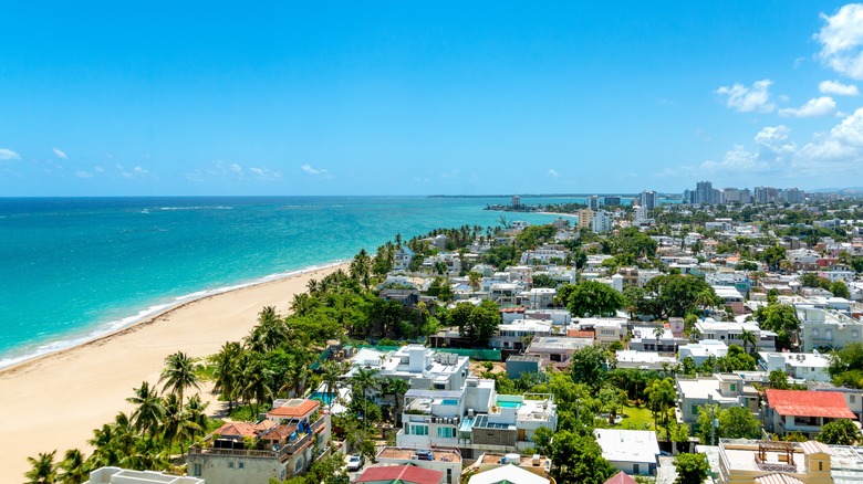 An aerial view of buildings and the ocean in Ocean Park