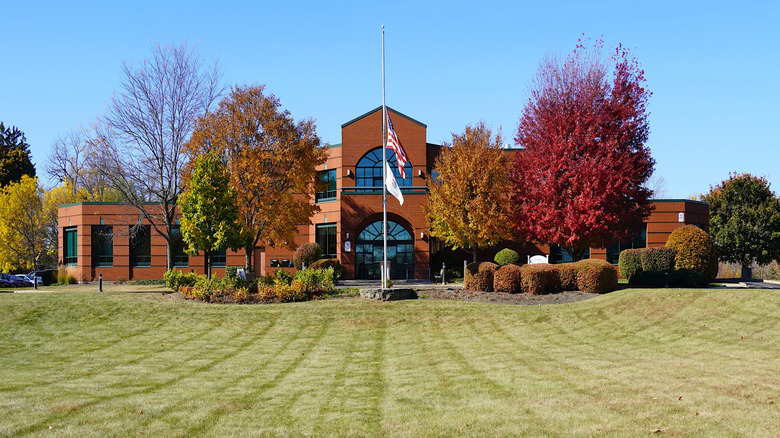 The Grayslake Library in Grayslake, Illinois