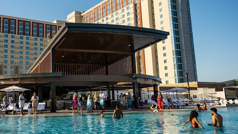 Winstar World Casino pool