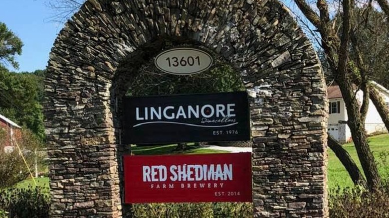 Linganore Wine sign