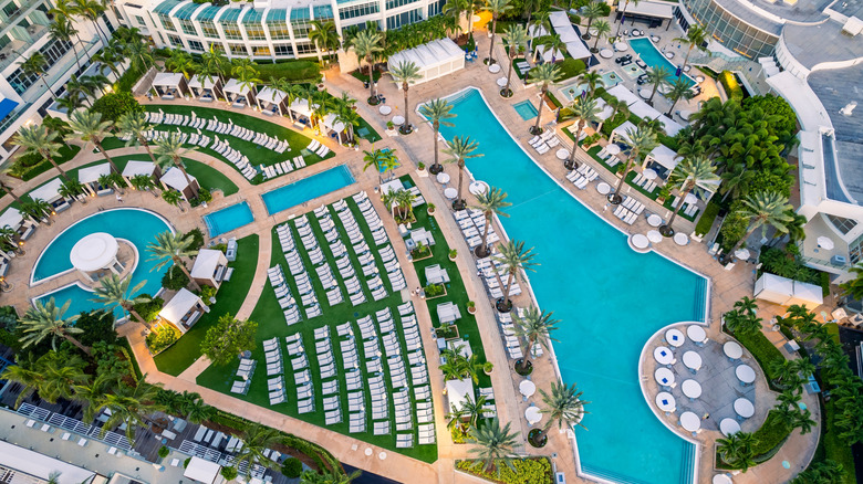 Aerial shot of Fontainebleau Resort Miami Beach